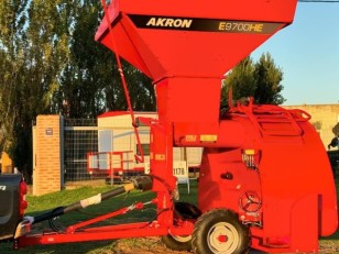 Embolsadora Akron E9700HE