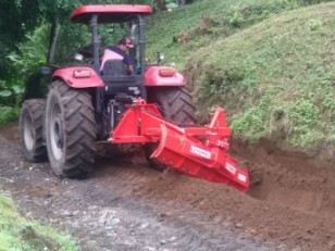 Niveladora Yomel TERRENA 8421 H