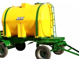 Chasis con tanque 5500 lts