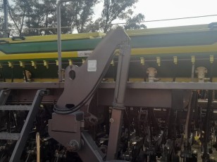 SEMBRADORA DE GRANOS FINOS GIMETAL