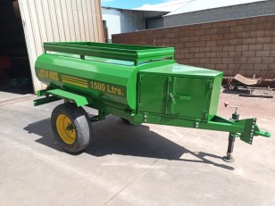 ACOPLADO TANQUE DE 1500 LTS leiva