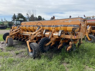 Sembradora Agrometal TX Mega 1352