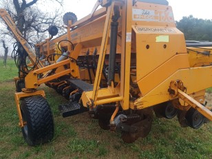 Sembradora Agrometal TX Mega 1352