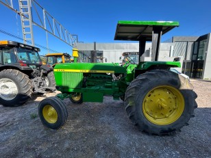 Tractor John Deere 3530