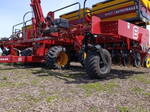 Sembradora Super Walter W650 Autotrailer