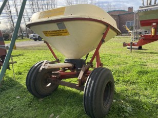 Fertilizadora a pendulo Tanzi