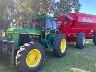 Tractor John Deere 3350