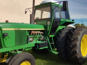 Tractor John Deere 4420
