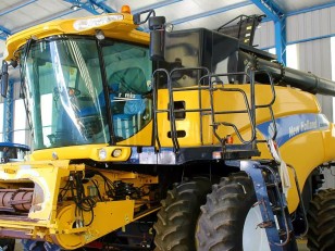 Cosechadora New Holland CR 9060