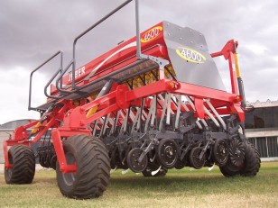 Sembradora Juber 4600