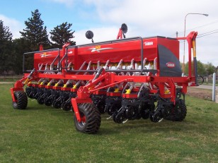 Sembradora Juber 8400