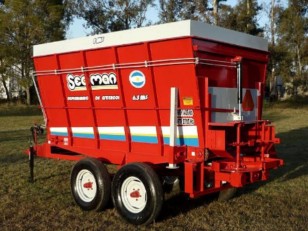 Desparramador de estiércol sólido DP-8 S