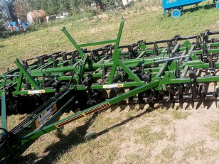 Cultivador De Campo Combinado MW