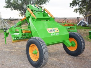 Niveladora Modelo NA - C2000