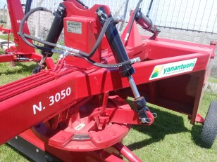 Niveladora de Arrastre N3050