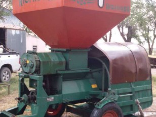 Embolsadora y quebradora de granos Richi