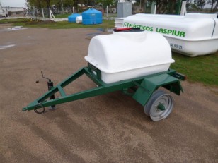 Acoplados tanques cilíndrico