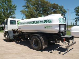 Tanque riego sobre camión 6.000 lts