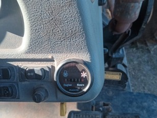 Tractor Valtra A990