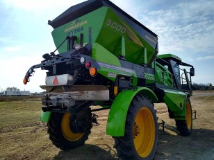 Fertilizadora Omega 5000