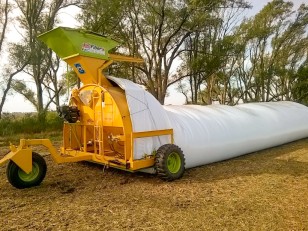 Embolsadora  de granos secos sin tractor