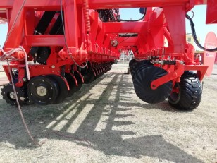Sembradora Fercam G350.
