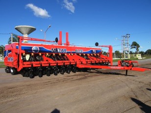 Sembradora Metar Elite Autotrailer