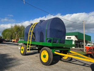 Acoplado tanque 6000 lts