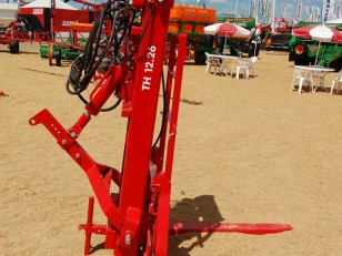 aCCESORIOS PARA TRACTOR Tractoelevador T