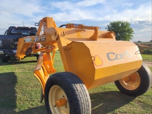 Niveladora Corti Terra 302