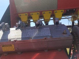 Sembradora Juber 8400
