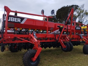 Sembradora JUBER 8400