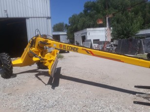 Niveladora de Arrastre El Conde NAH 3600