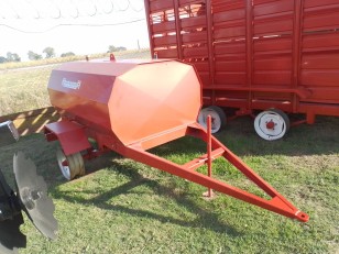 Acoplado Tanque FiberK 2000lts