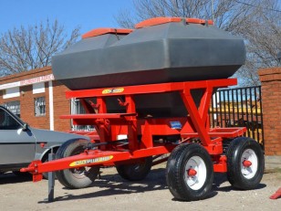 Fertilizadora JyM Moro 3000 lts