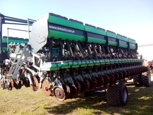 Sembradora Brioschi de 4119