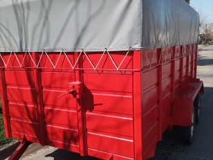 Acoplado Jaula Cerrada