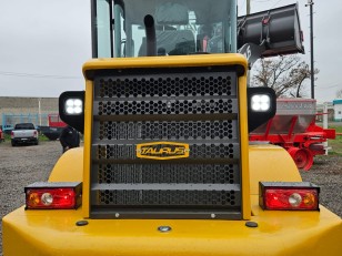 Pala cargadora Taurus CTX 926 A