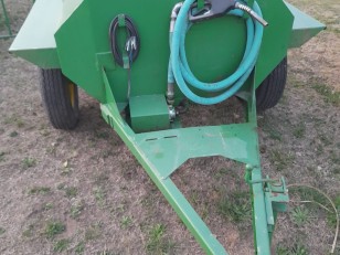 Acoplado tanque 1000 lts