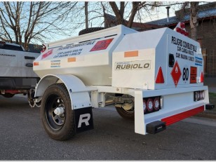 Acoplado tanque 1000 lts Rubiolo