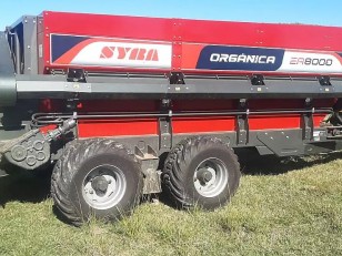 Fertilizadora de orgánicos Syra EA8000