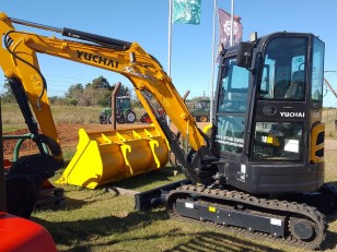 Miniexcavadora Yuchai YC35SR