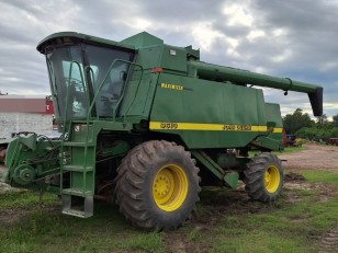Cosechadora John Deere 9610