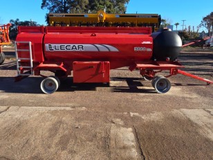 Acoplado tanque Lecar 3000 lts combinado