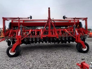 Sembradora Apache 54000 4117
