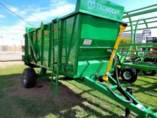 Fertilizadora de orgánicos Tecnocar DES