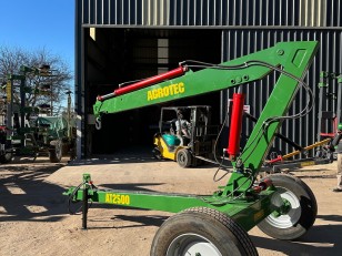 Grúa hidráulica Agrotec AT 2500