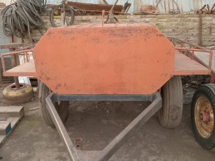 ACOPLADO TANQUE