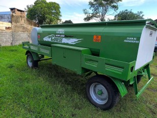 Acoplado tanque Conese 3000 lts