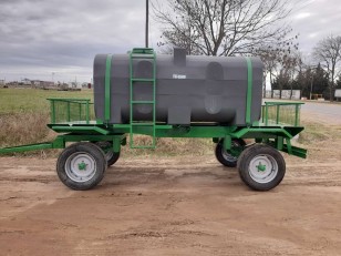 Acoplado tanque Rotor 4500 lts